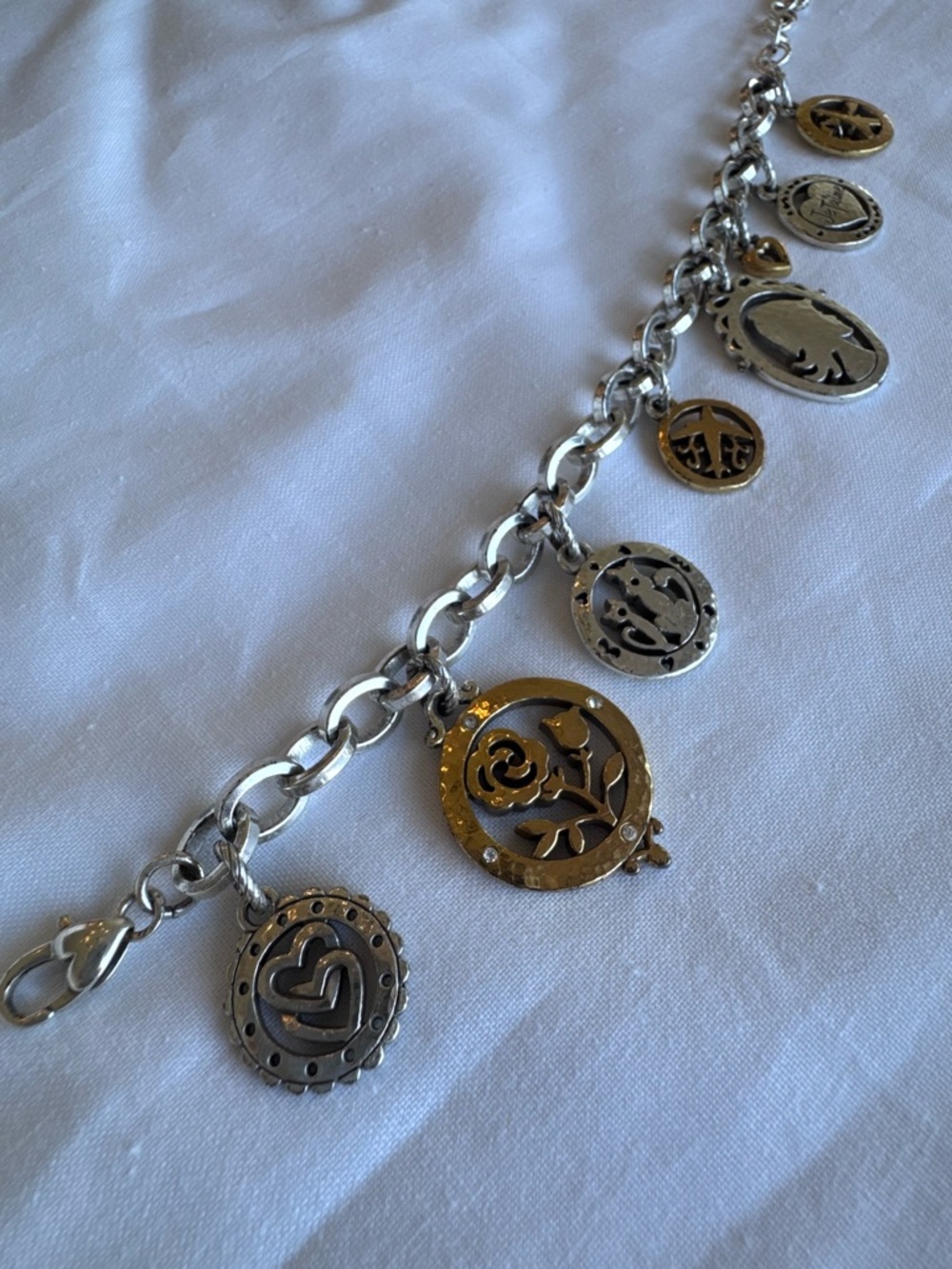 Brighton’s Paris Traveler charmed bracelet - Picture 5 of 8